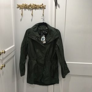 Dark green rain jacket new size small